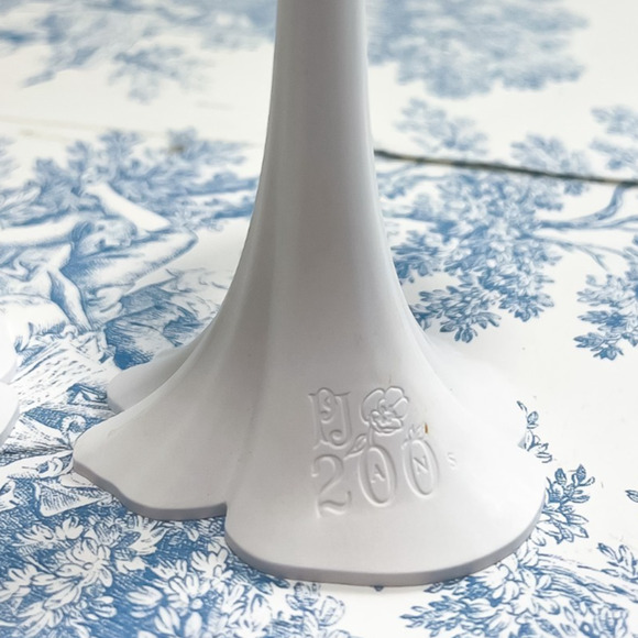 Set of 2 Perrier Jouet Champagne Flute Glass Daniel Arsham 200th Anniversary - Picture 3 of 7